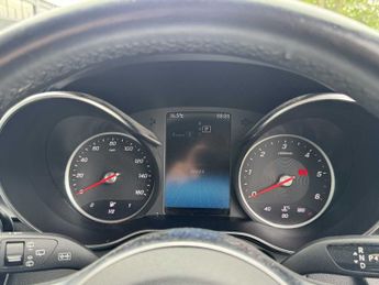 MERCEDES-BENZ GLC Glc 220D 4Matic Amg Line 5Dr 9G-Tronic