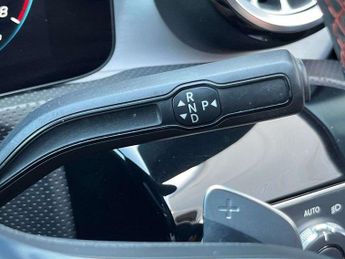 MERCEDES-BENZ CLA Cla 200 Amg Line Premium 4Dr Tip Auto