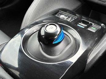 NISSAN LEAF 110Kw 10 40Kwh 5Dr Auto