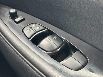 NISSAN LEAF 110Kw 10 40Kwh 5Dr Auto