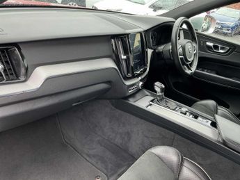 VOLVO XC60 2.0 T5 [250] R Design 5Dr Awd Geartronic