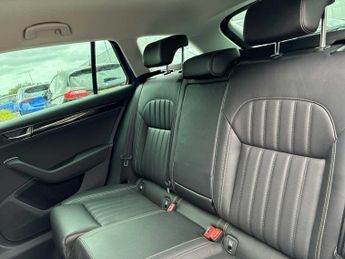 SKODA SUPERB 1.4 Tsi Iv Laurin + Klement Dsg 5Dr
