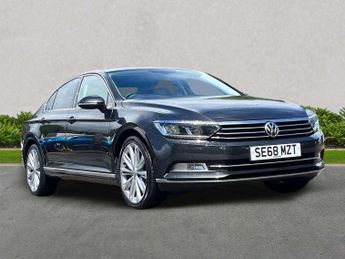 Volkswagen Passat 2.0 Tdi Gt 4Dr [Panoramic Roof]