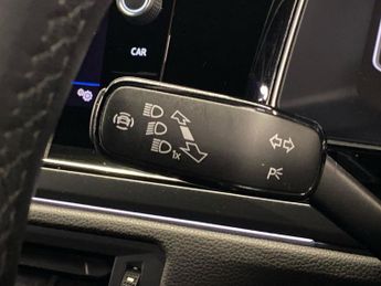 VOLKSWAGEN POLO 1.0 Tsi R-Line Hatchback 5Dr Petrol Dsg Euro 6 (S/S) (110 Ps)