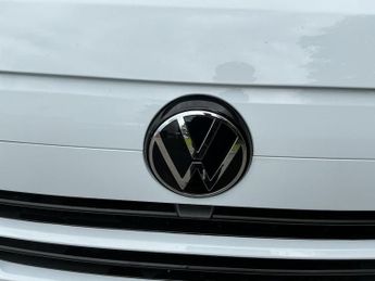 VOLKSWAGEN TRANSPORTER 100Kw 65Kwh Commerce Pro Van Auto