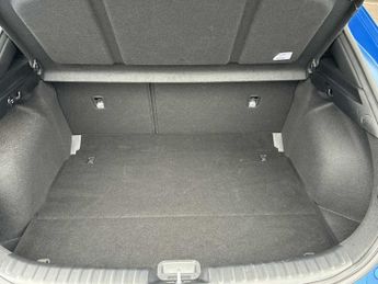 KIA XCEED 1.0T Gdi Isg 113 Gt-Line 5Dr Dct