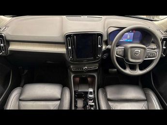 VOLVO XC40 2.0 B3P Plus Dark 5Dr Auto