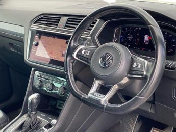 VOLKSWAGEN TIGUAN 1.5 Tsi Evo 150 R-Line 5Dr Dsg