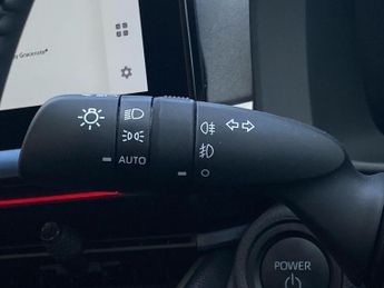 TOYOTA C-HR 1.8 Vvt-H Excel Suv 5Dr Petrol Hybrid Cvt Euro 6 (S/S) (140 Ps)
