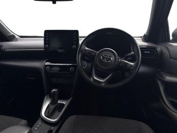 TOYOTA YARIS CROSS 1.5 Vvt-H Design Suv 5Dr Petrol Hybrid E-Cvt Euro 6 (S/S) (116 P