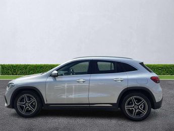 MERCEDES-BENZ GLA Gla 200 Amg Line Executive 5Dr Auto