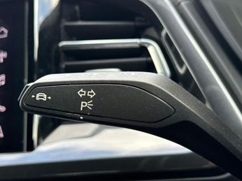 AUDI Q4 50 S Line Suv 5Dr Electric Auto Quattro 82Kwh (299 Ps)