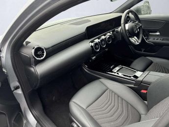 MERCEDES-BENZ A CLASS A180 Sport Edition 5Dr Auto