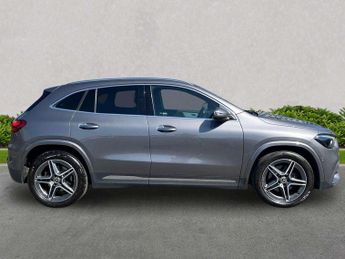 MERCEDES-BENZ GLA Gla 220D 4Matic Amg Line Premium 5Dr Auto
