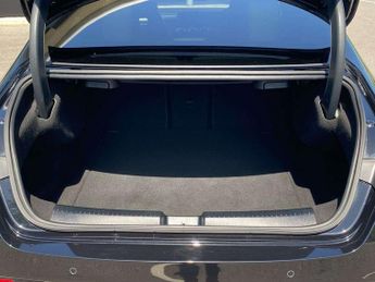 MERCEDES-BENZ CLA Cla 180 Amg Line Premium Plus 4Dr Tip Auto