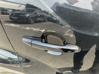 SUZUKI IGNIS 1.2 Dualjet 12V Hybrid Sz3 5Dr
