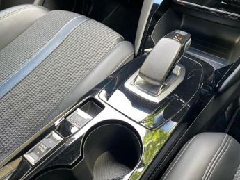 PEUGEOT 208 100Kw Gt 50Kwh 5Dr Auto