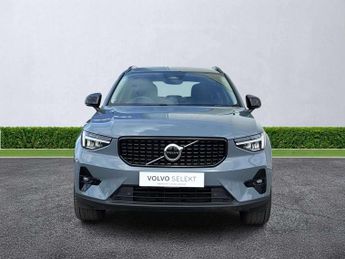 VOLVO XC40 2.0 B4P Plus Dark 5Dr Awd Auto