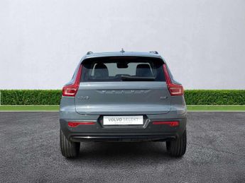 VOLVO XC40 2.0 B4P Plus Dark 5Dr Awd Auto