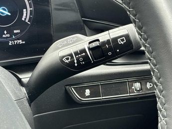 KIA NIRO 150Kw 2 65Kwh 5Dr Auto