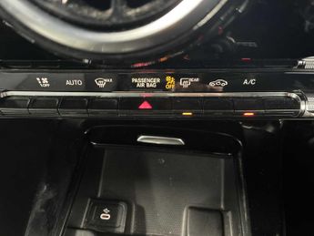 MERCEDES-BENZ A CLASS A180 Sport Edition 5Dr Auto