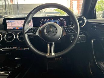 MERCEDES-BENZ A CLASS A180 Sport Edition 5Dr Auto