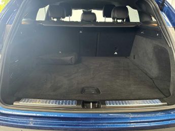 MERCEDES-BENZ EQC Eqc 400 300Kw Amg Line Edition 80Kwh 5Dr Auto