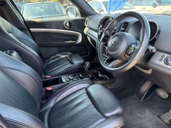 MINI COUNTRYMAN 1.5 Cooper Exclusive 5Dr Auto