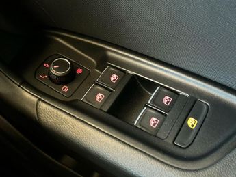 AUDI A1 1.5 Tfsi 35 S Line Sportback 5Dr Petrol S Tronic Euro 6 (S/S) (1