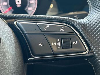 AUDI A3 1.5 Tfsi 35 S Line Saloon 4Dr Petrol S Tronic Euro 6 (S/S) (150 