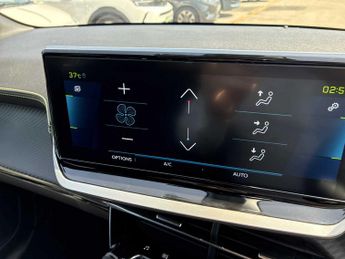 PEUGEOT 208 100Kw Gt Premium 50Kwh 5Dr Auto