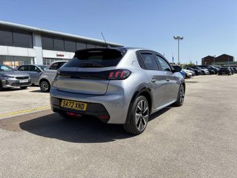 PEUGEOT 208 100Kw Gt Premium 50Kwh 5Dr Auto