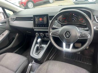 RENAULT CLIO 1.0 Tce 100 Iconic 5Dr Auto