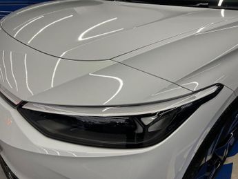 VOLKSWAGEN ID.7 Gtx 86Kwh Plus Tourer 5Dr Electric Auto 4Motion (340 Ps)