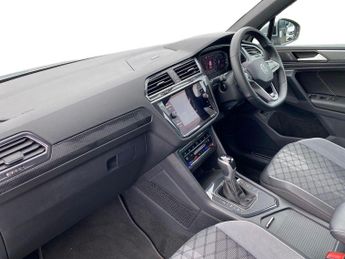 VOLKSWAGEN TIGUAN 1.5 Tsi R-Line Suv 5Dr Petrol Dsg Euro 6 (S/S) (150 Ps)