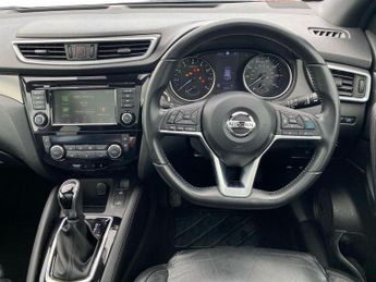 NISSAN QASHQAI 1.3 Dig-T 160 Tekna+ 5Dr Dct