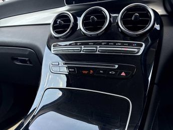 MERCEDES-BENZ GLC Glc 250 4Matic Urban Edition 5Dr 9G-Tronic