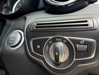 MERCEDES-BENZ GLC Glc 250 4Matic Urban Edition 5Dr 9G-Tronic