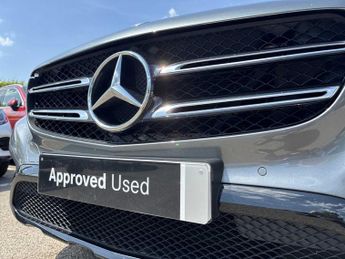 MERCEDES-BENZ GLC Glc 250 4Matic Urban Edition 5Dr 9G-Tronic
