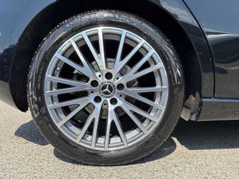 MERCEDES-BENZ A CLASS A180 Sport Executive Edition 5Dr Auto