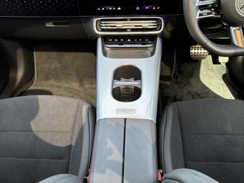 MERCEDES-BENZ CLA Cla 250+ 200Kw Eq Tech Amg Line Ed 85Kwh 4Dr Auto