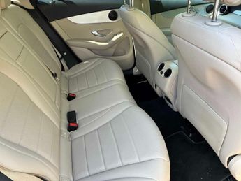 MERCEDES-BENZ GLC Glc 220D 4Matic Sport Premium 5Dr 9G-Tronic