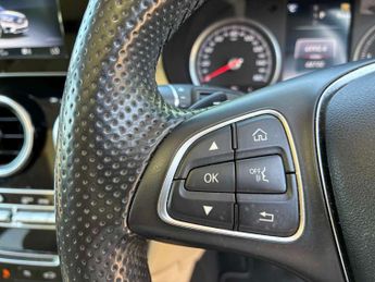 MERCEDES-BENZ GLC Glc 220D 4Matic Sport Premium 5Dr 9G-Tronic