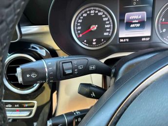 MERCEDES-BENZ GLC Glc 220D 4Matic Sport Premium 5Dr 9G-Tronic