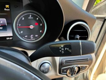 MERCEDES-BENZ GLC Glc 220D 4Matic Sport Premium 5Dr 9G-Tronic
