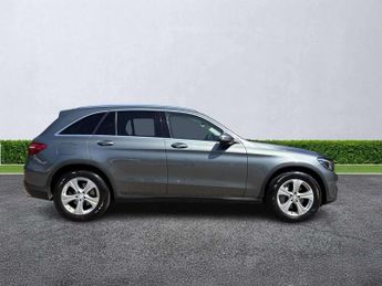 MERCEDES-BENZ GLC Glc 220D 4Matic Sport Premium 5Dr 9G-Tronic