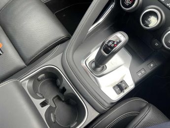 JAGUAR E-PACE 2.0 R-Dynamic S 5Dr Auto