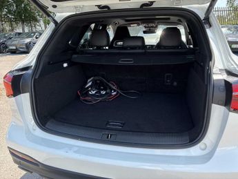 MG MOTOR UK HS 1.5 T-Gdi Phev Exclusive 5Dr Auto