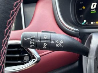 MG MOTOR UK HS 1.5 T-Gdi Phev Exclusive 5Dr Auto