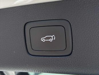 MG MOTOR UK HS 1.5 T-Gdi Phev Exclusive 5Dr Auto